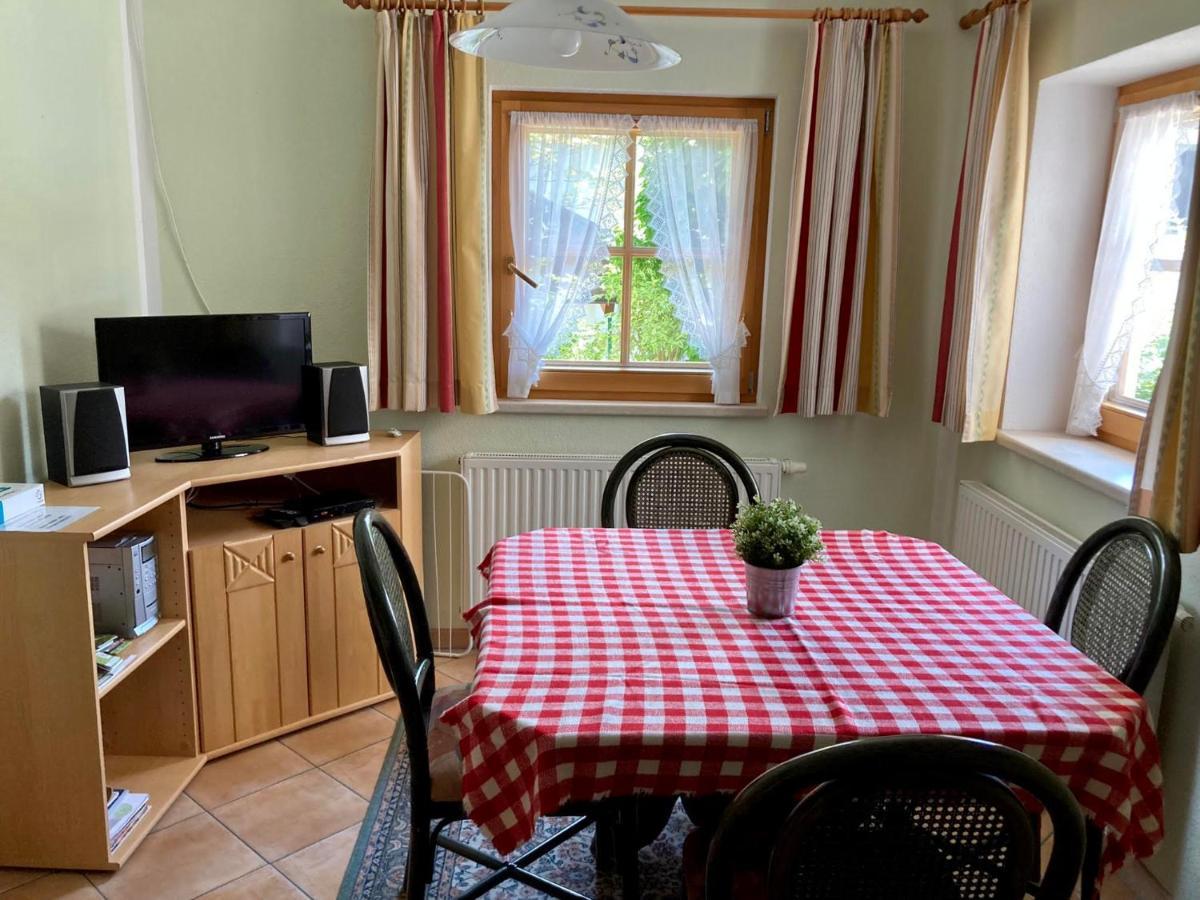 Landhaus Erlzette ทักซ์ ภายนอก รูปภาพ