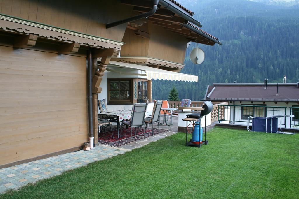 Landhaus Erlzette ทักซ์ ภายนอก รูปภาพ