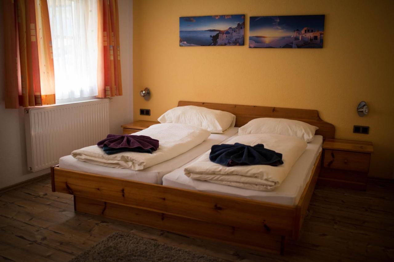 Landhaus Erlzette ทักซ์ ภายนอก รูปภาพ