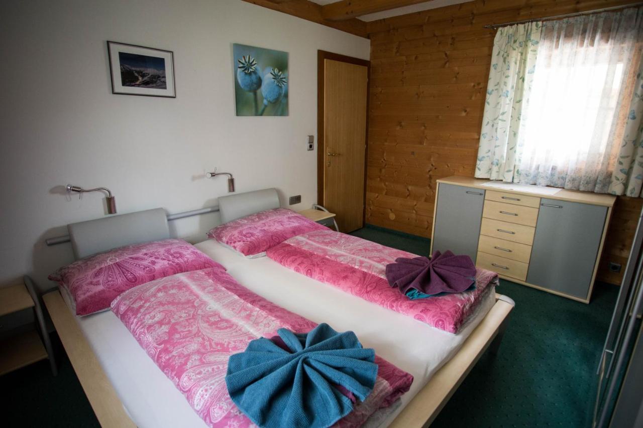 Landhaus Erlzette ทักซ์ ภายนอก รูปภาพ