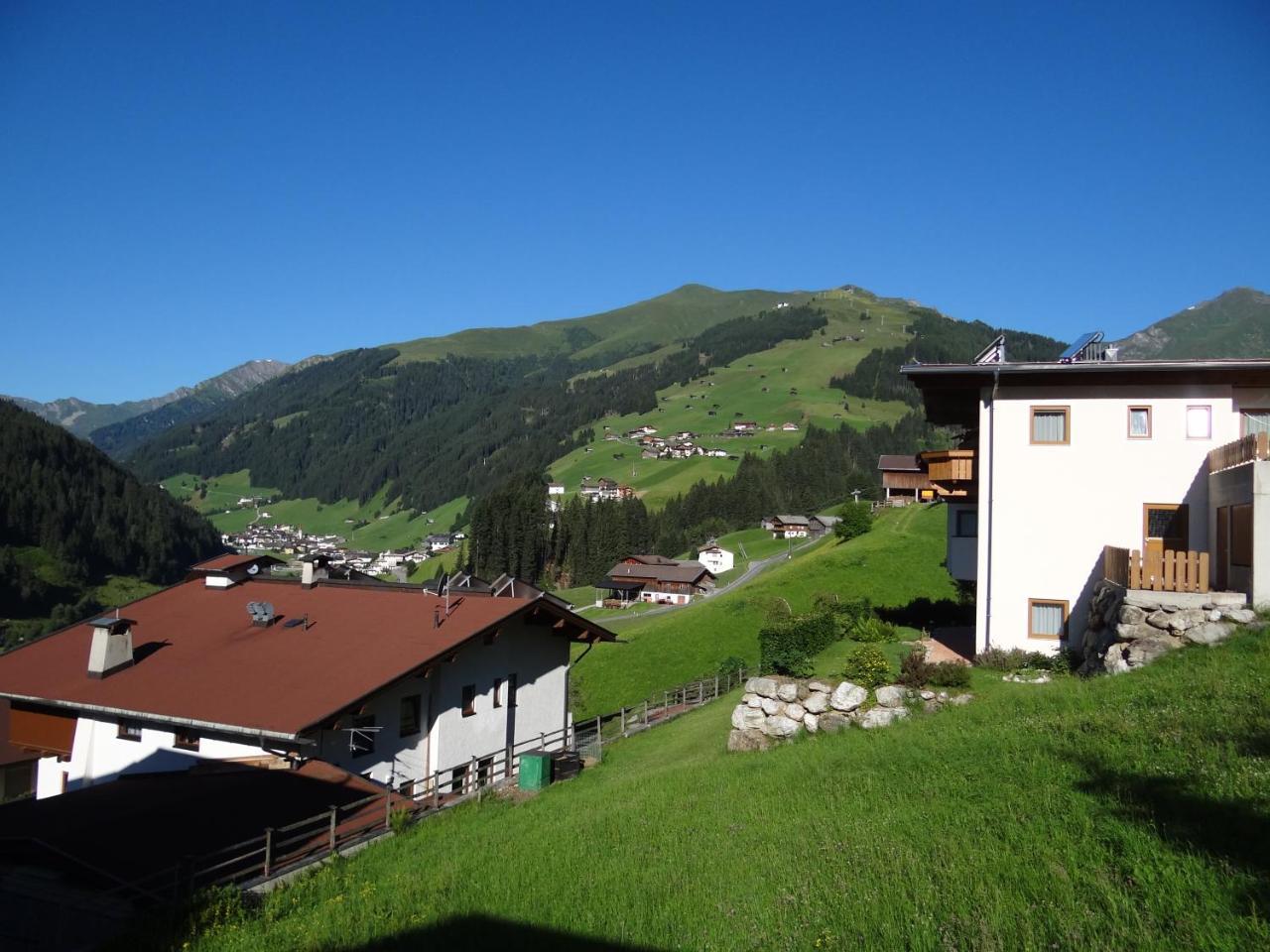 Landhaus Erlzette ทักซ์ ภายนอก รูปภาพ